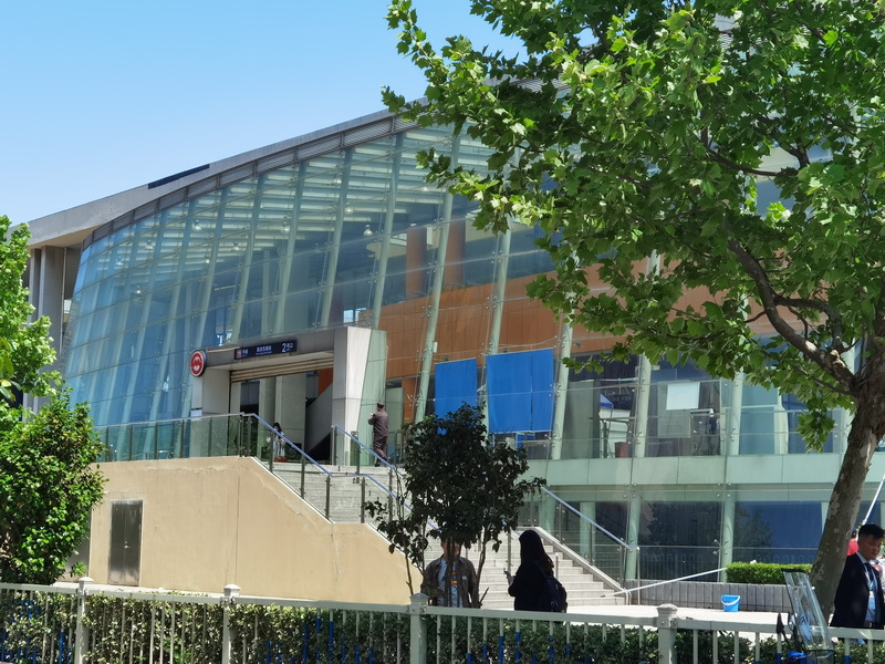 上海市嘉定区雅丹路商铺雅丹路651栋1-2F 