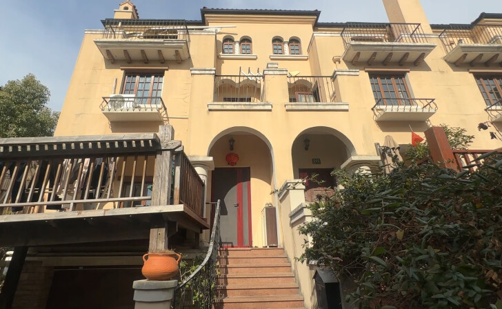 上海市松江区达安圣芭芭花园506栋1-3F 