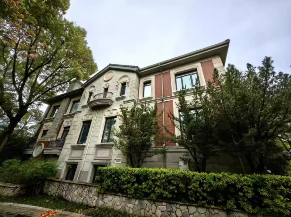 上海市闵行区臻园27栋全幢 