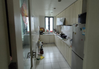 上海市普陀区大华清水湾花园49栋9F 