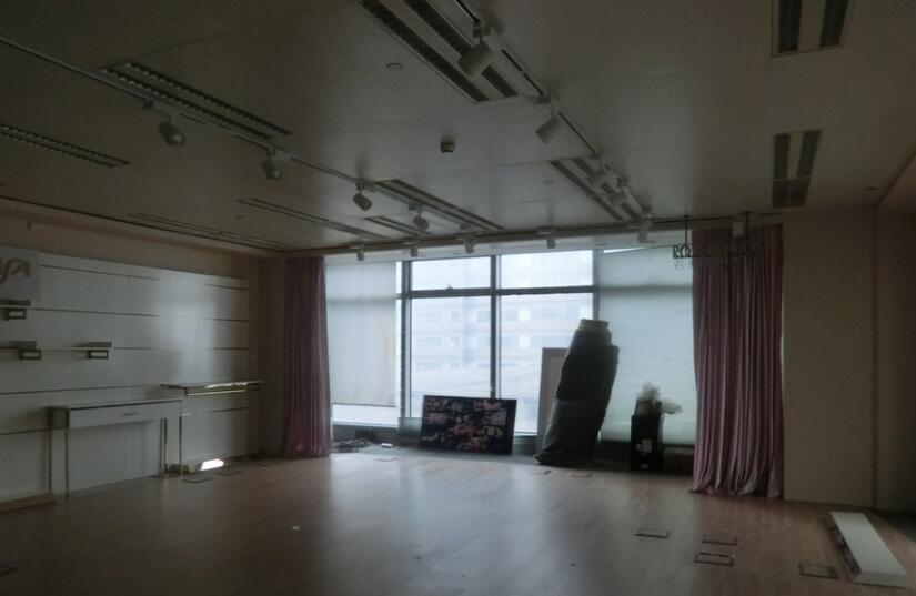 上海市黄浦区海外滩中心金融A座818栋5F 