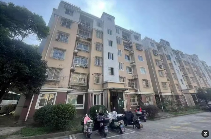 上海市宝山区宝通家园37栋6F 