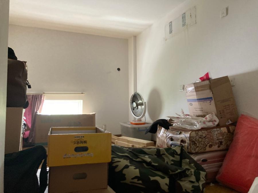 上海市嘉定区宝菊新家园红石路635号1-3层 