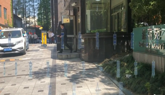 上海市徐汇区嘉丽苑1068栋18F 