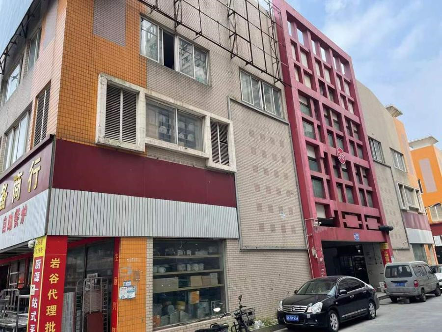 上海市松江区九洲世贸批发市场36栋1F等共3套 