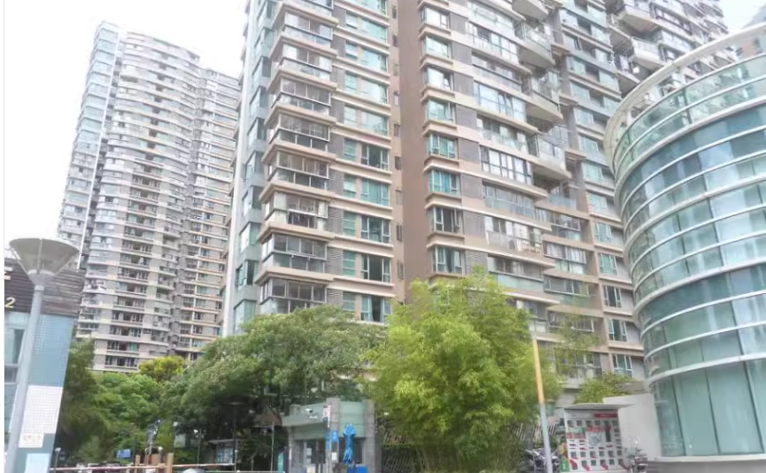 上海市静安区慧芝湖花园23栋27F及地下1F车位 