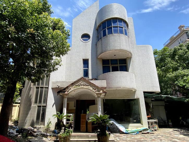 上海市浦东新区东菱花苑12栋全幢 