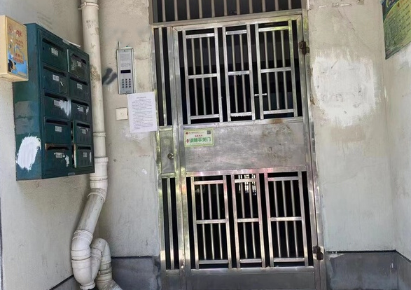 上海市奉贤区奉浦苑59栋5F 