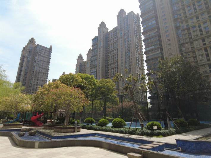 上海市徐汇区尚海湾豪庭14栋22F 