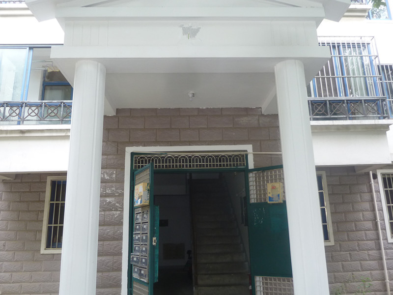 上海市青浦区佳乐苑121栋4F 