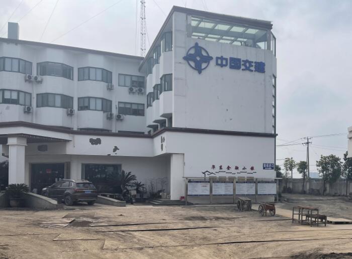 上海市浦东新区华东金融小镇泥城镇2158栋 