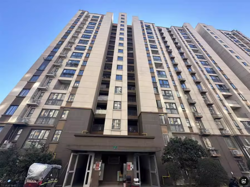 上海市浦东新区民乐城荣春苑北苑7栋5F 