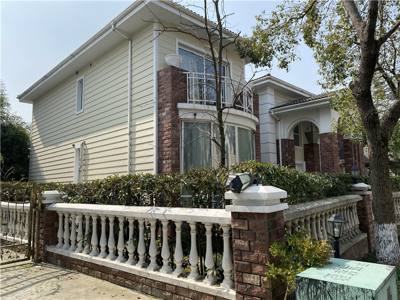 上海市闵行区虹山半岛10栋 