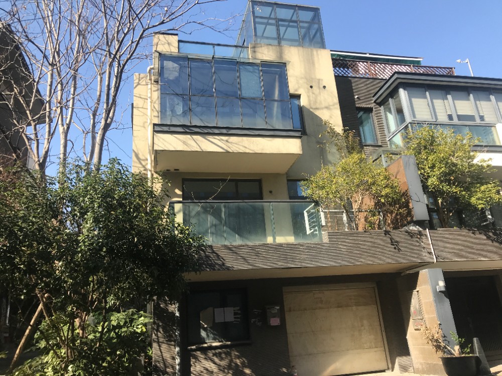 上海市松江区中大·九里德279栋1-3F 