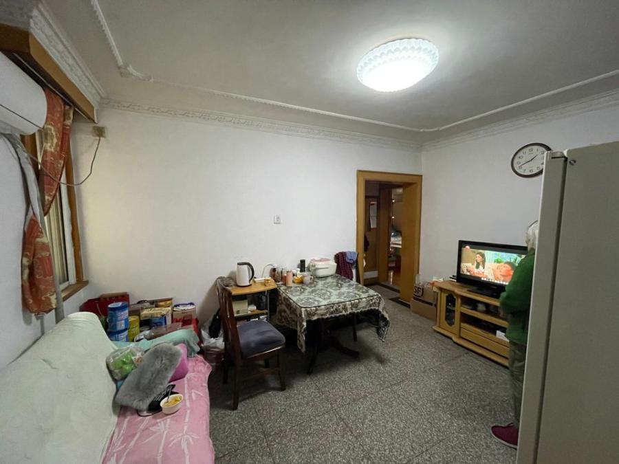 上海市闵行区静安新城四区74栋6F 