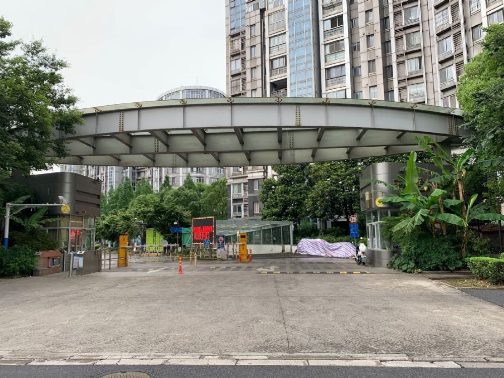 上海市杨浦区涵碧景苑7栋5F及地下车库 