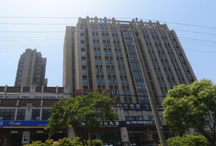 上海市金山区御景龙庭395栋2F 