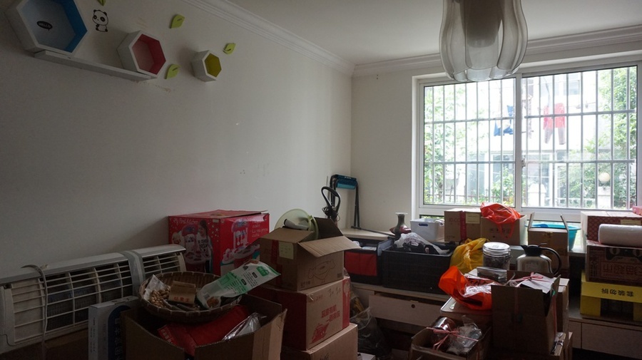 上海市徐汇区麦克花园3栋1F 