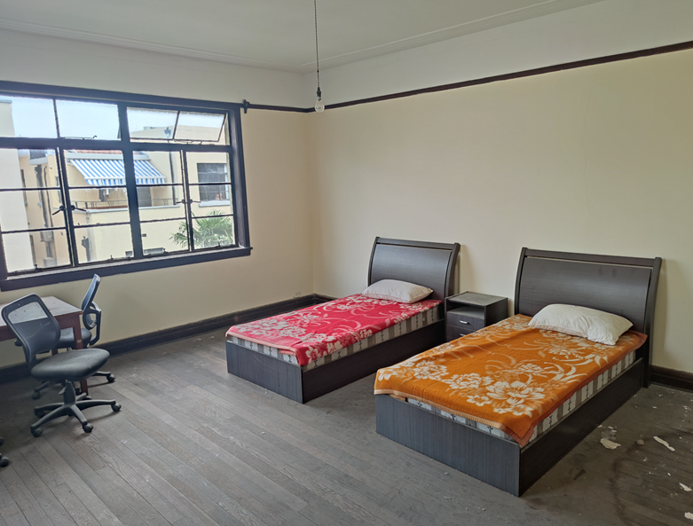 上海市徐汇区上方花园30栋 