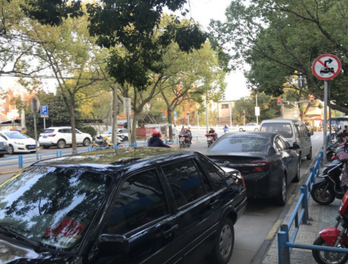 上海市金山区13号小区13栋3F 