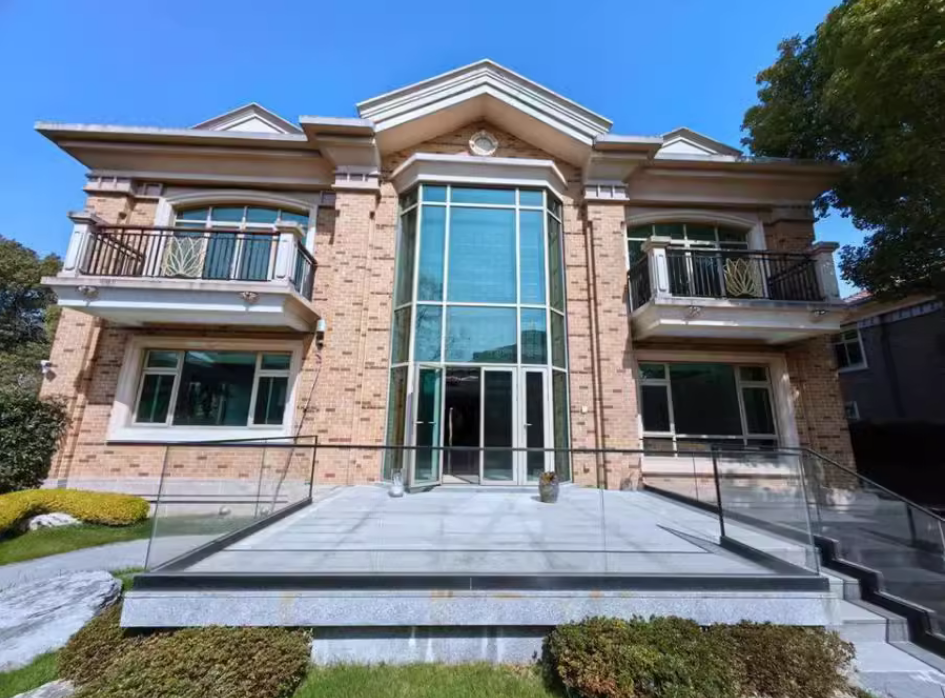 上海市浦东新区御翠园397栋全幢 