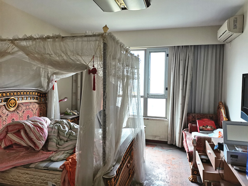 上海市浦东新区仁恒家园29栋6F 