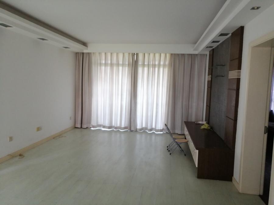 上海市浦东新区大华锦绣华城90栋5F 