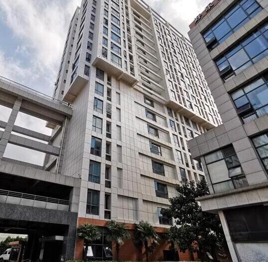 上海市虹口区紫金公馆45栋16F 