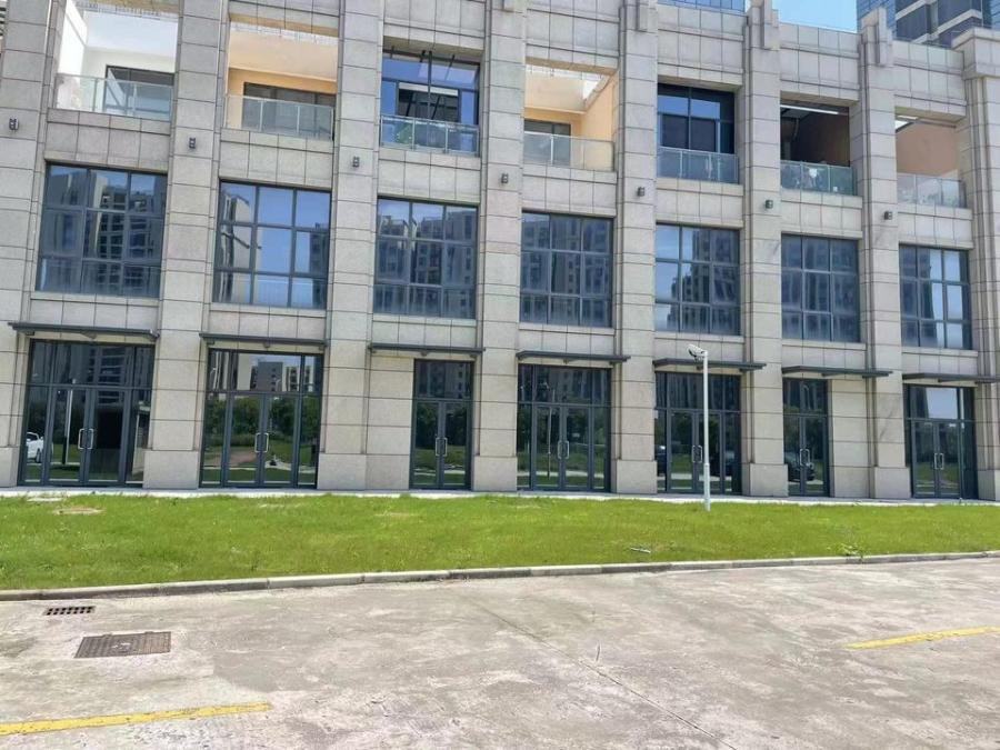 上海市松江区复华科技广场2栋1F 