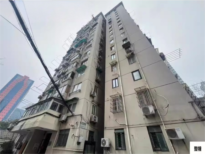 上海市徐汇区南馨公寓1栋13F 