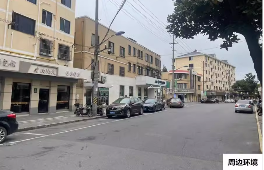 上海市奉贤区胡中小区7栋3F 