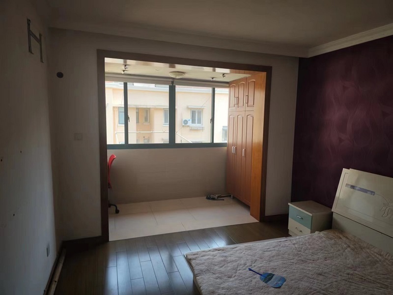 上海市普陀区紫藤苑小区60栋6F 