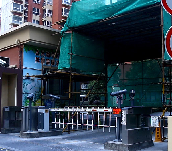 上海市青浦区馨浦苑8栋9F 