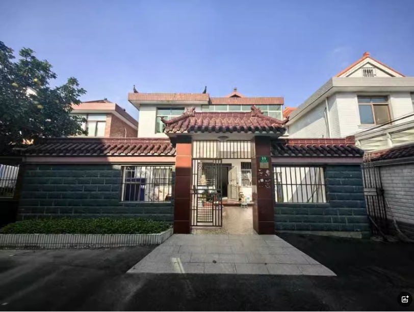 上海市松江区天虹三村99栋 