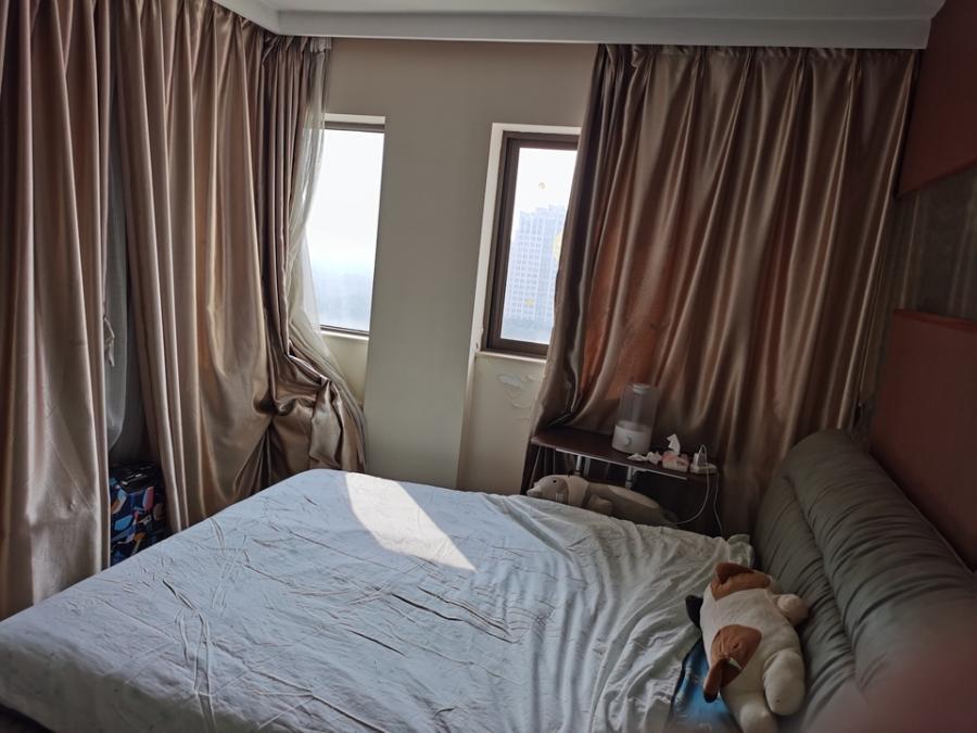 上海市松江区开元地中海905栋17F 