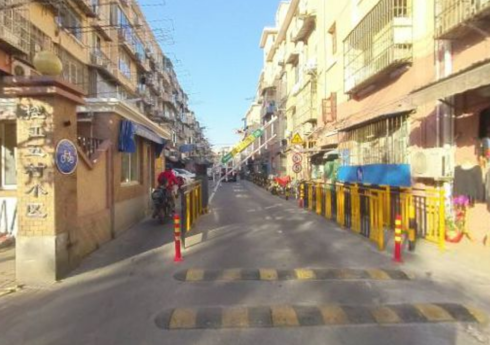 上海市杨浦区控江五村67栋2F 