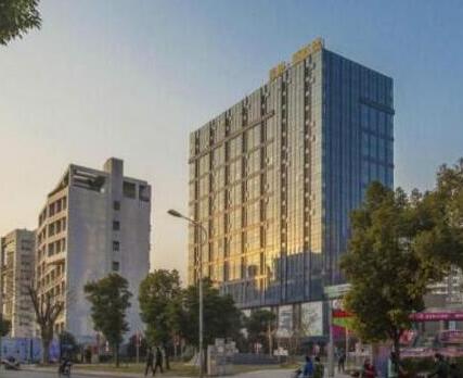 上海市宝山区绿地公园广场3栋7F 