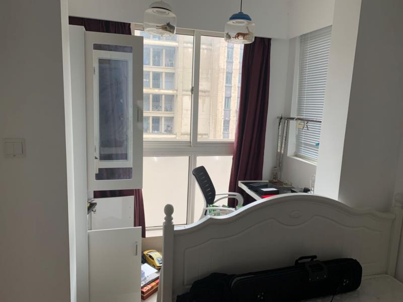 上海市嘉定区绿地新江桥城37栋12F 