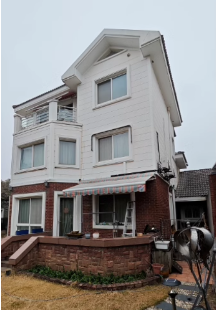 上海市松江区复地爱伦坡九亭镇80栋 