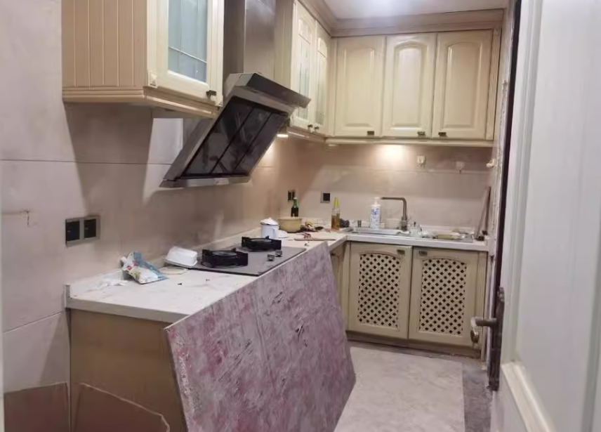 上海市浦东新区御翠园79栋全幢 