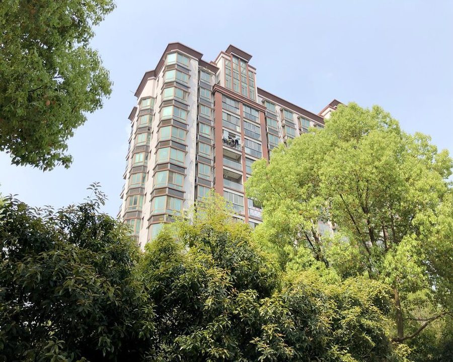 上海市宝山区经纬学府涵青花园68栋6F 