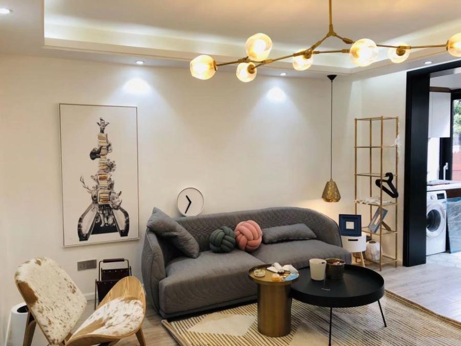 上海市闵行区马桥西街小区45栋1F 