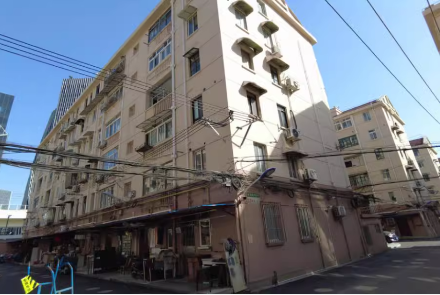 上海市长宁区新顺小区46栋3F 