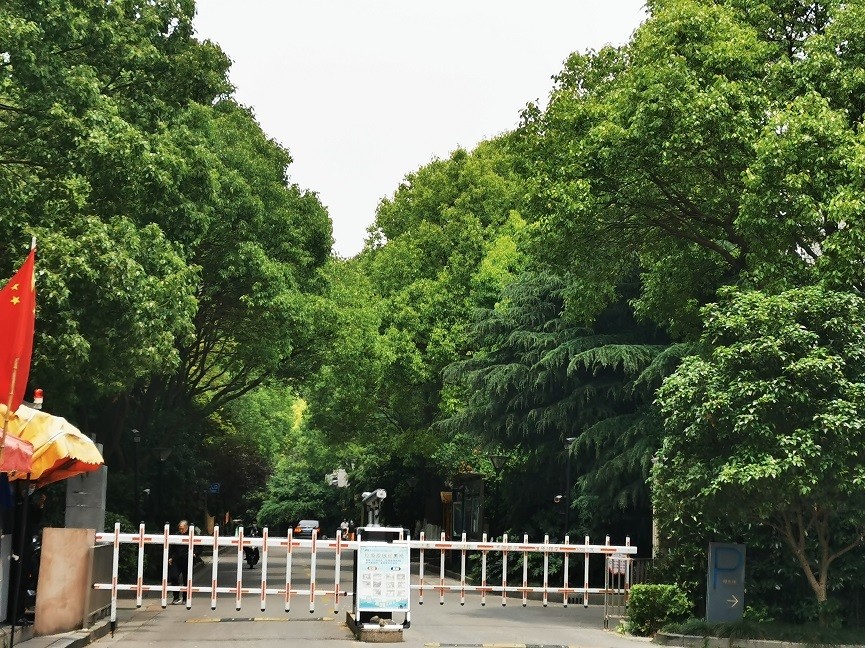 上海市闵行区一品漫城257栋11F 