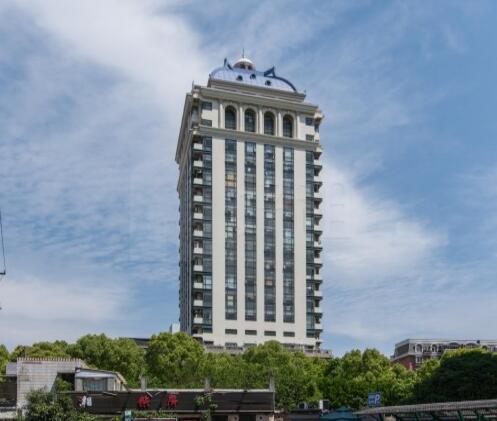 上海市杨浦区新海商务大厦661栋14F 