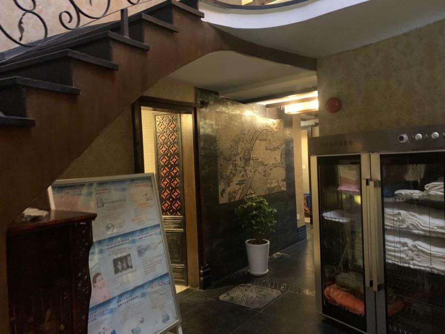 上海市松江区雅曼妮养生造型会馆明中路777、781栋1-2F 