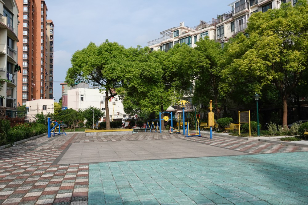 上海市浦东新区迎亭公寓24栋3F 