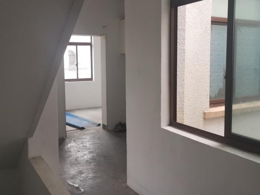 上海市奉贤区娜欧佳苑107栋1-3F 