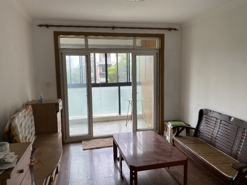 上海市宝山区丰水宝邸57栋4F 