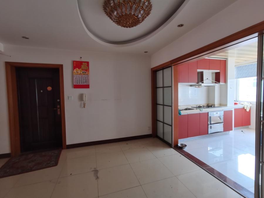 上海市浦东新区莎海公寓2栋4F 